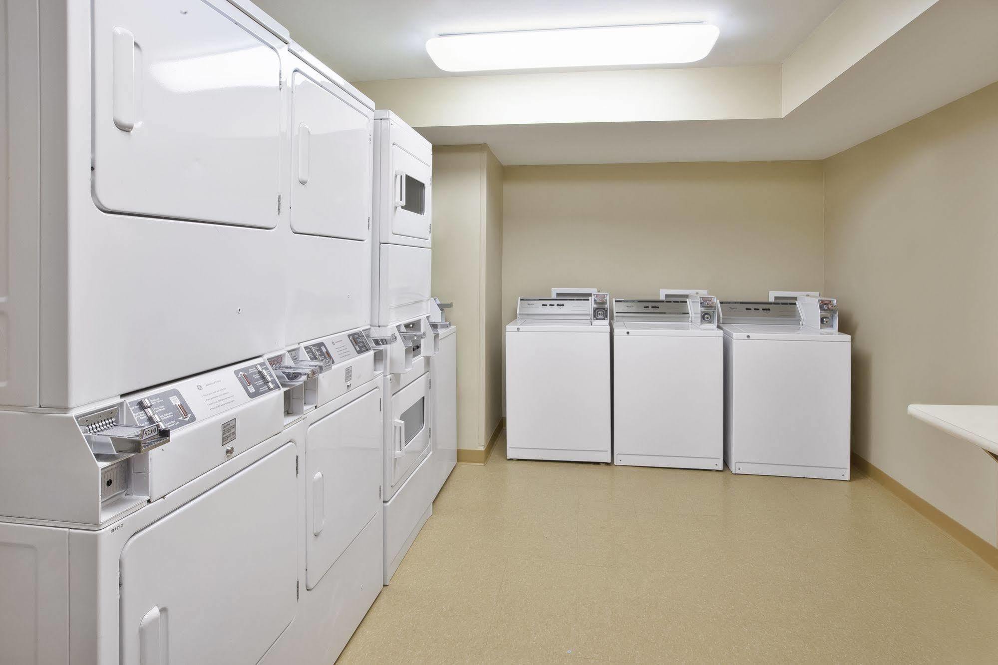 Towneplace Suites Minneapolis West/St. Louis Park Kültér fotó